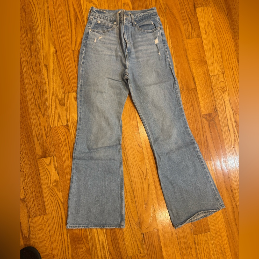 Levi’s 70’s high Flare Jeans - 28